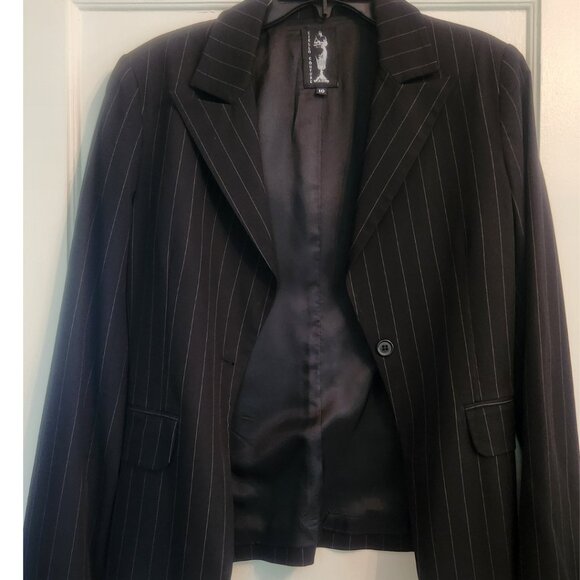 Cielo Couture black striped suit - Picture 4 of 8